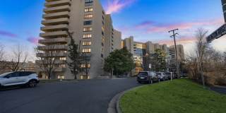 1101 South Arlington Ridge Road #806 Gallery 1