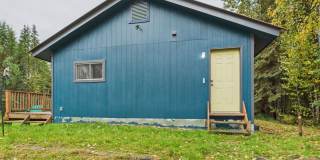 Pet friendly 2 Bed, 1 Bath home Gallery 1