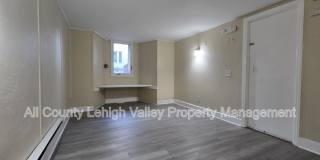 1301 Washington St Gallery 5