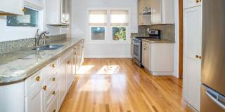 Beautifully restored historic home Gallery 22