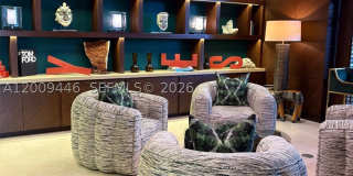 5875 Collins Ave Gallery 29