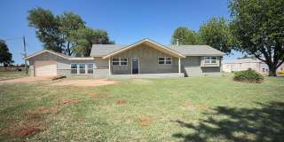 Guthrie Rental with 15 acres Gallery 1
