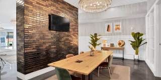 Gentry Gallery 24