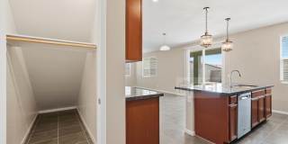 17851 W Daley Ln Gallery 16