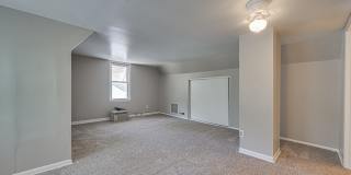 1317 South Pennsylvania Avenue | Springfield, MO 65807 COLLEGE PRE-LEASING – Fresh Interior Remodel – Walk to Campus Gallery 8