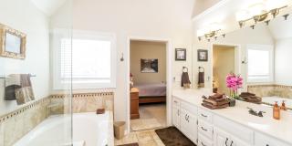 Beautiful 5 Bedroom 4.5 Bathroom Olathe Home with Finished Basement, 3-Car Garage & Flexible Furnished or Unfurnished Living Options Gallery 20