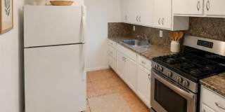935 17TH Avenue S Gallery 3