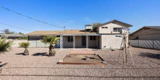 Great Location close to Old Town Scottsdale! Gallery 18