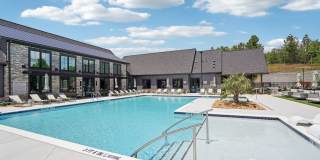 The Pullman Luxury Apartment Homes Gallery 33
