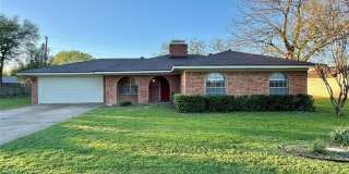 328 E Johnson Street Gallery 1