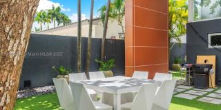1606 S Bayshore Dr Gallery 75