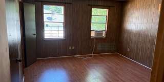 Huge 4 Bedroom Home Gallery 6