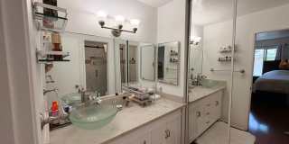 Spacious Westside 2 Bedroom with Balcony, Upgraded Bathrooms & 2 Gated Parking Spaces Gallery 11