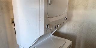2 BEDROOM 1 BATH - UPSTAIRS UNIT Gallery 10