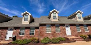 End Unit Apartment for Rent Gallery 1