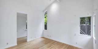 Upgraded 4 Bed, 2 Bath Home on Charming Tree Lined Street in Desirable Crescent Park Gallery 23