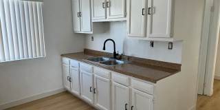 1326 W 90th Pl Apt 7 Gallery 1