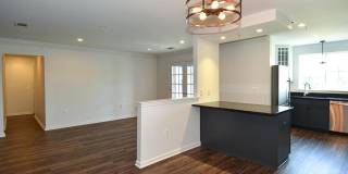 Everyday conveniences are all just moments away, offering the perfect balance of comfort, convenience, and vibrant neighborhood living. Gallery 6
