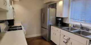 SHORT TERM RENTAL! Fully Furnished and Move In Ready! Gallery 5