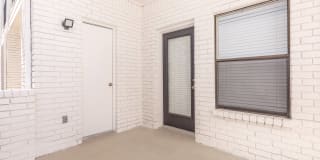 Axis Waterfront Gallery 8