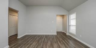 517 Fallbrook Drive Gallery 9