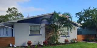 715 Palm Dr Gallery 1