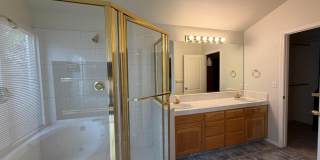 5918 W Chennault Avenue Gallery 14