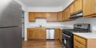 Stunning 3 bed, 2.5 bath home in McKees Rocks available October 1! Gallery 1