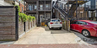 Sunlit & Fully Updated 2BR/1BA Condo in the Heart of U Street Corridor Gallery 3