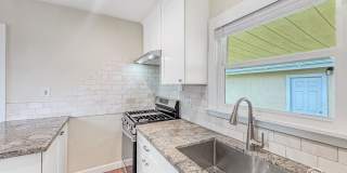 Charming 2BD/1BA Home in Morena with Large Yard, In-Unit Laundry & Detached Garage Gallery 8