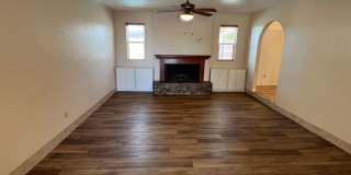 3 Bedroom Pool Home w/Solar Gallery 4