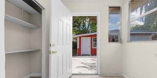 7115 LUCKY Drive E Gallery 18