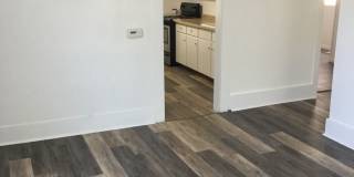 1511 Ripley Street , a large 3 bedroom with fence yard Gallery 6