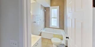 9 Landor Rd. Gallery 6