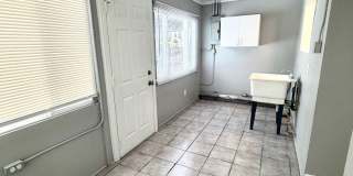 Gorgeous 2bed 1 bath Home Gallery 17
