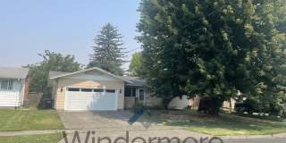 151 E. Maple *Fully Finished Basement* Gallery 1