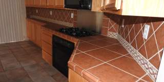 Beautiful Granite Bay Home in Gated Community Gallery 12