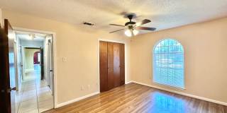 Viewable June 4th!  In-ground Pool!  Small Pets Accepted! Gallery 25