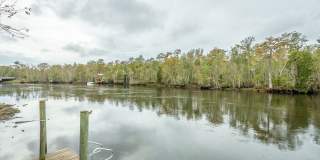 Wakulla River Retreat Vacation Rental Gallery 1