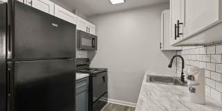 Crossings at Midtown Gallery 98