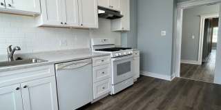 Fully Renovated Lower Allston 3 Bed on Hooker St for 5/1.  Porch, Laundry in Unit, Yard Gallery 1