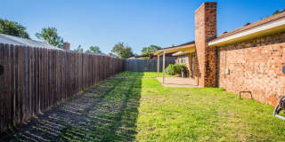 Available July 1st: Spacious 3 Bed, 2 Bath Ready for You! Gallery 29