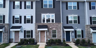 New Build Townhome located in Robin Creek Community! Gallery 1