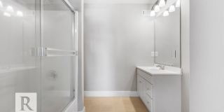 2 Bed/2.5 Bath Townhome in Central Point 2 Bed/2.5 Bath Townhome in Central Point Gallery 16
