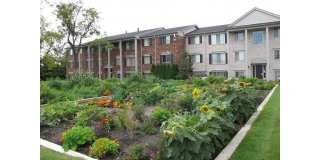 Woodbury Gardens Gallery 12