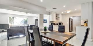 Single Family Home in Non HOA East Boca Raton Gallery 15