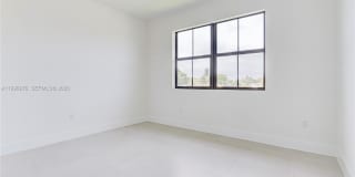 20930 Southwest 96th Court Gallery 10