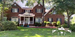 Beautiful Brick Home for Rent – Spacious, Bright  Welcoming Gallery 1