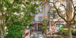 Charming Two-Bedroom Located on Queen Anne!!!! Gallery 1