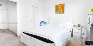 817 NE 211th St Gallery 6